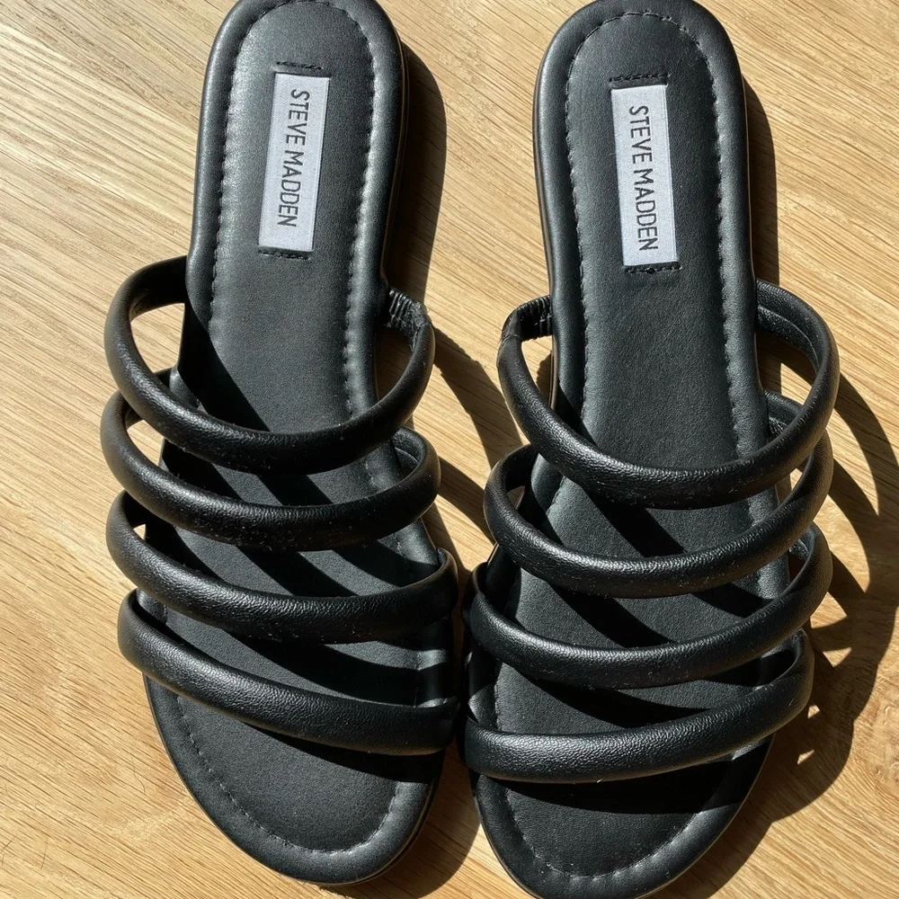 NWOB Steve Madden Leather Slide Sandals - Picture 4 of 4